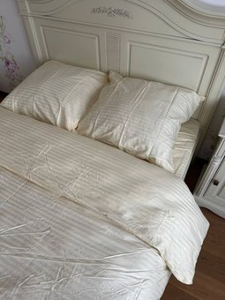 Комплект постельного белья двуспальный евро Страйп сатин Молочный Ananasko 540507  540507(e) фото | ANANASKO