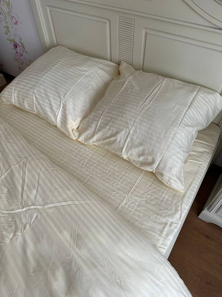 Комплект постельного белья семейного Страйп сатин Молочный Ananasko 540507  540507(s) фото | ANANASKO