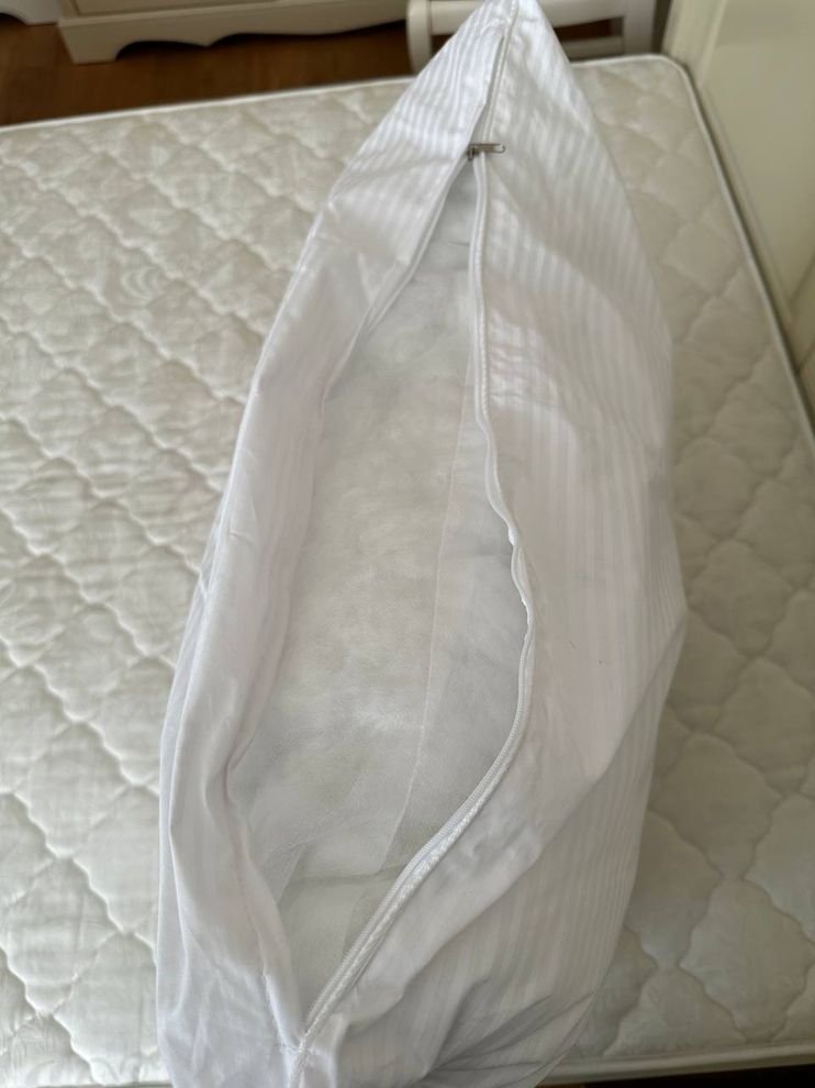 Подушка екопух 70х70 на блискавці білого кольору Ananasko EP  EP(70х70) фото | ANANASKO