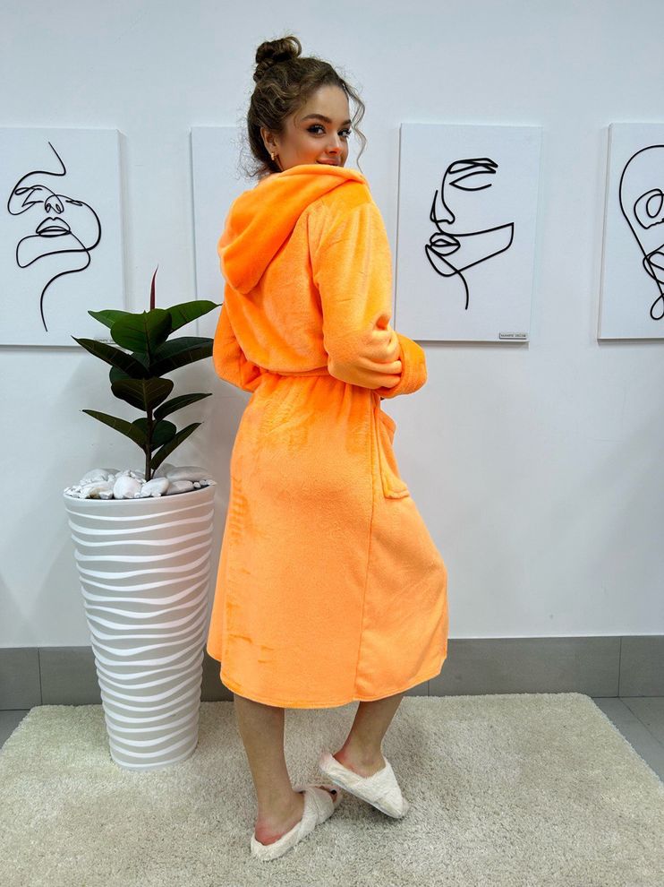 Халат жіночий плюшевий помаранчевий 42-46 р H7 Lakerta  H7(42-46) фото | ANANASKO