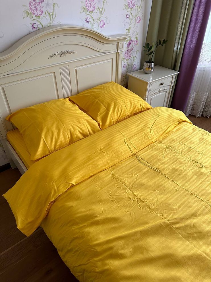 Комплект постельного белья двуспальный евро Страйп сатин Желтый Ananasko 541212  541212(e) фото | ANANASKO