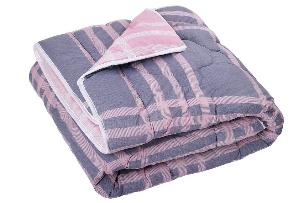 Одеяло полуторное холлофайбер розового цвета Ananasko KL16 300 г/м² KL16(1,5) фото | ANANASKO